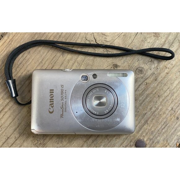 Canon PowerShot SD780 IS Digital ELPH 12.1MP 3x Digital Camera silver UNTESTED - Picture 1 of 9